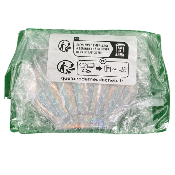 Silver Holographic Sea Shell Compact Mirror - Picture 10 of 15